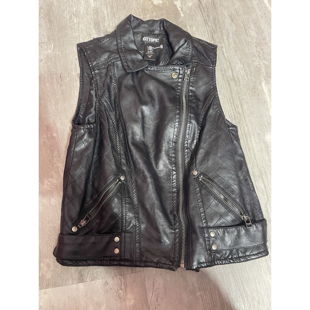 Hot Topic Black Moto‎ Vest XS Faux Leather Asymmetrical Bad Kitty C-0083